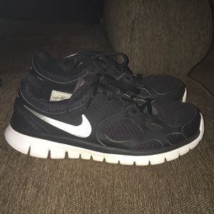 Black Nike’s